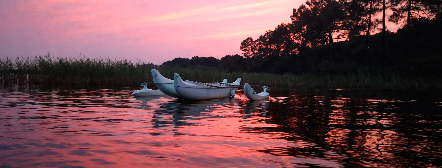 Crépuscule pirogue hawaienne Sanguinet